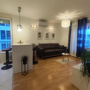 Pearl Apartment